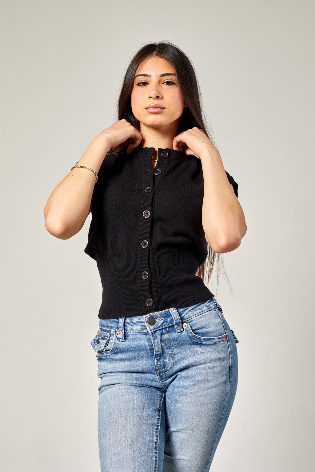 BUTTON-UP KNIT TOP