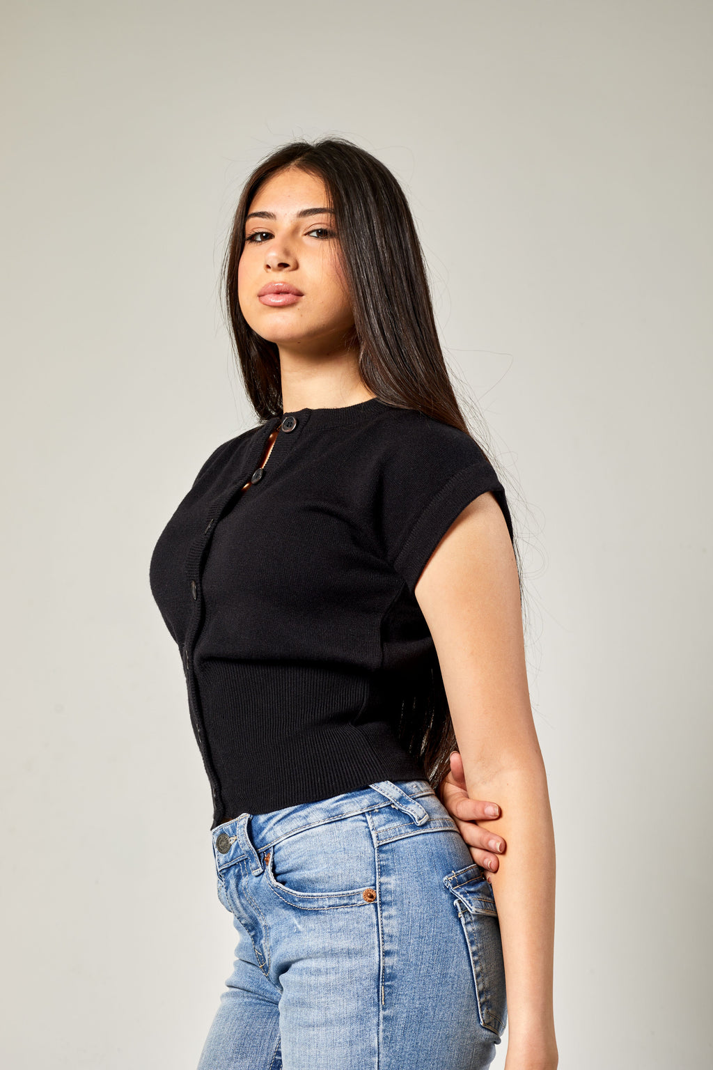 BUTTON-UP KNIT TOP